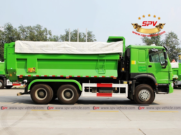 Dump Tipper Sinotruk - RS